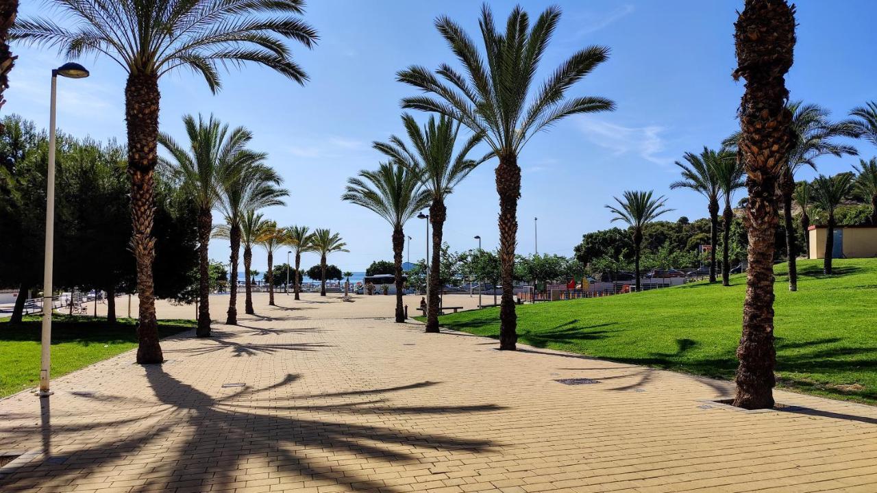 Cala Alta Sea View Apartment Μπένιντορμ Εξωτερικό φωτογραφία
